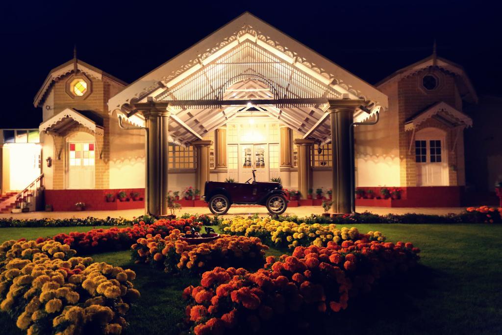 The Grange Hotel Ooty Esterno foto